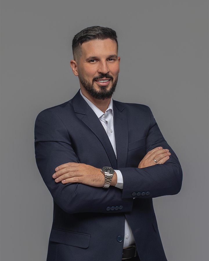Lucas Pinho, advogado