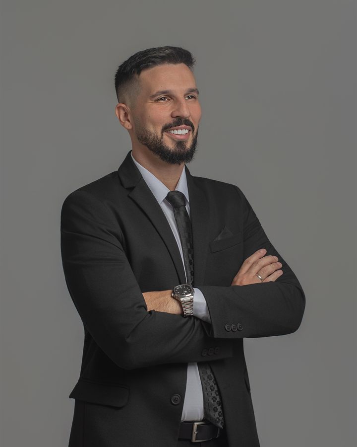 Lucas Pinho, advogado